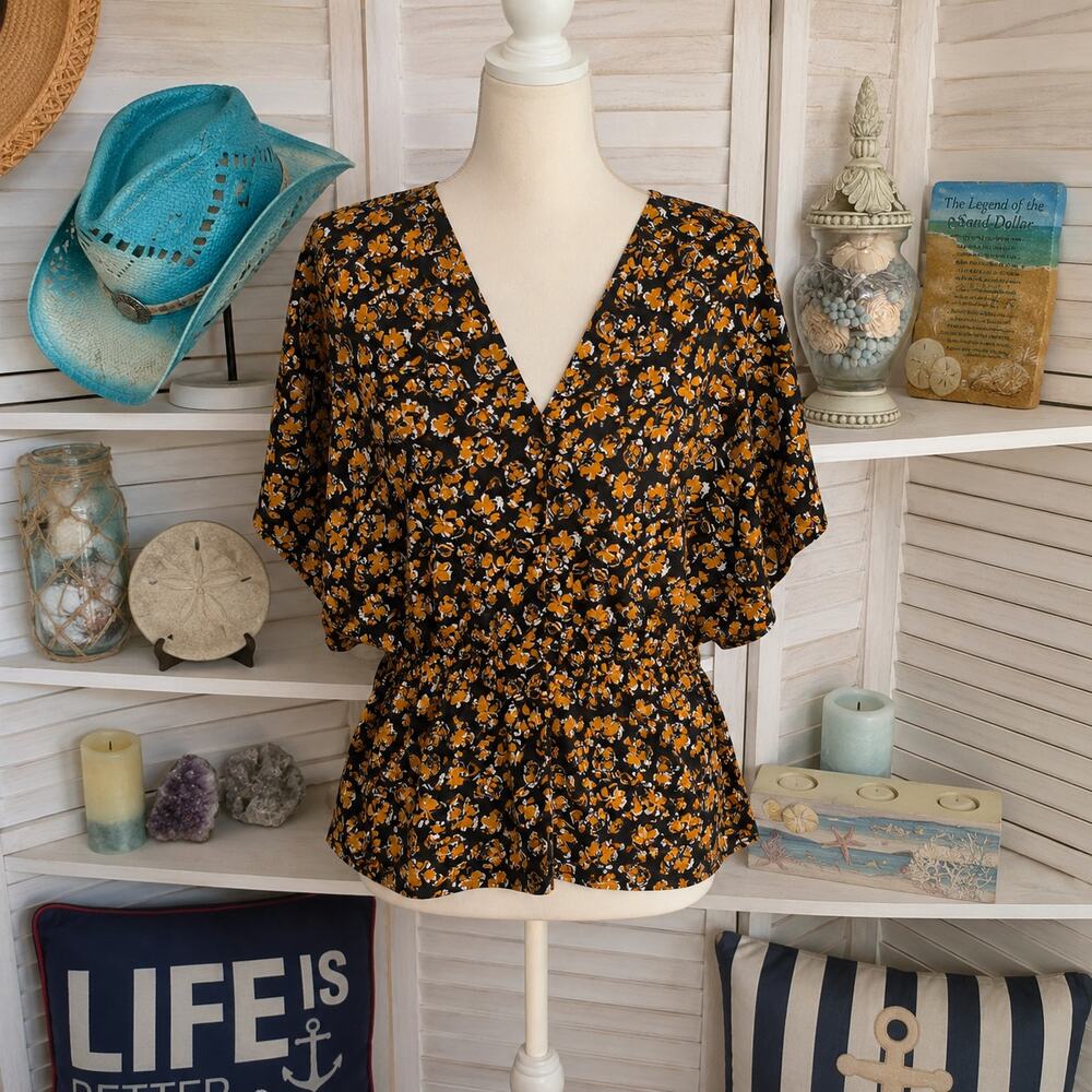 Sienna Sky Floral Blouse SZ Small Black Gold Peplum Short Sleeve | Boho Cottage